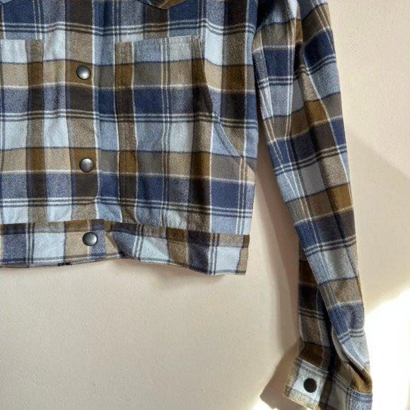 Western Range Flannel Snap Button-Up - Picture 3 of 6
